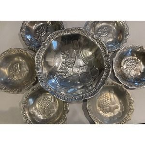 Holland Boone Pewter Aluminum 6 Medium Size pcs 1 Large pc